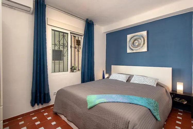 Beautiful Spanish Apartment In טורמולינוס 0*,